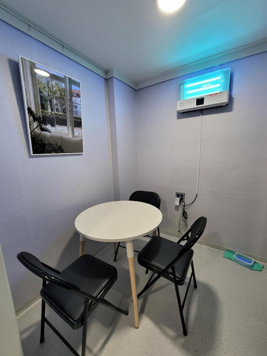 Female Only - Coco Stay Jongno Hyehwa Station Сеул Екстер'єр фото