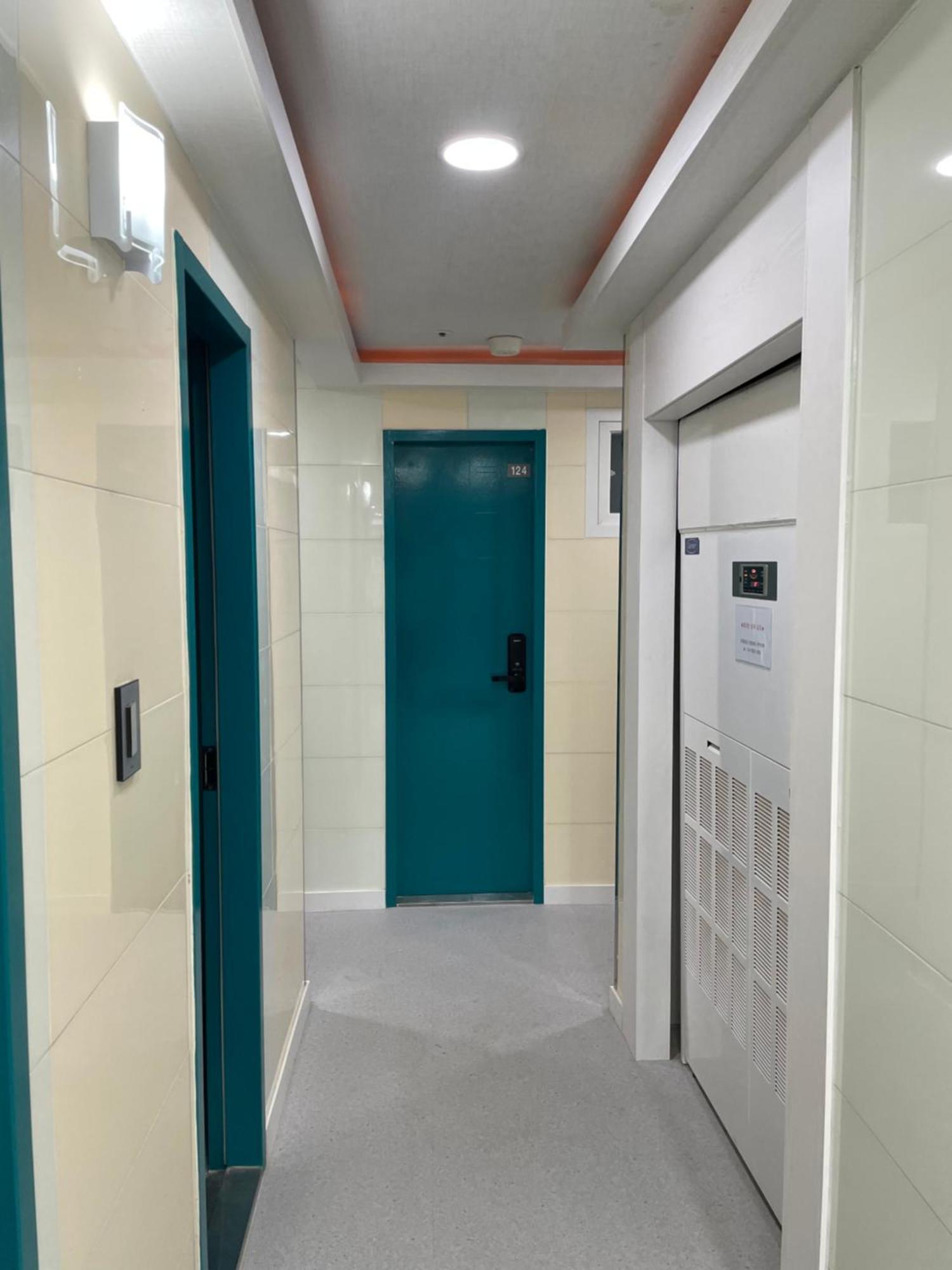 Female Only - Coco Stay Jongno Hyehwa Station Сеул Екстер'єр фото
