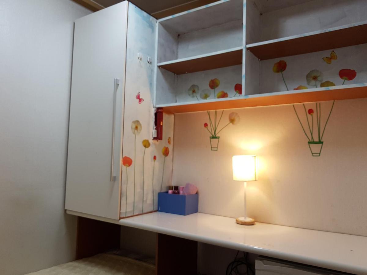 Female Only - Coco Stay Jongno Hyehwa Station Сеул Екстер'єр фото